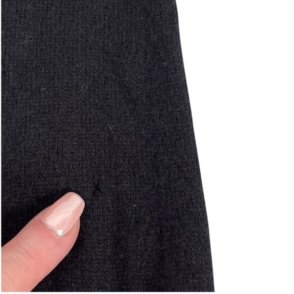 Talbots women’s medium Cashmere Black Long Sleeve Roll Turtleneck tunic Sweater - Picture 7 of 7
